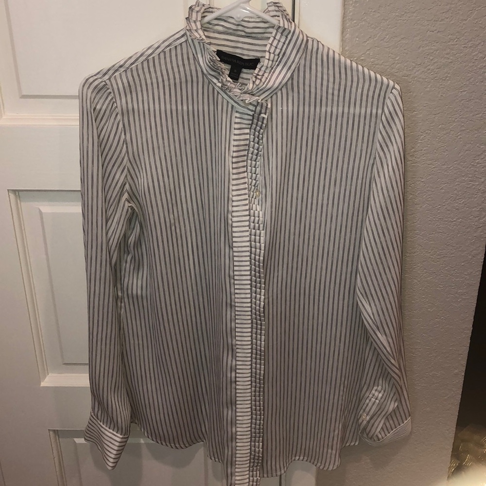 Banana Republic blouse